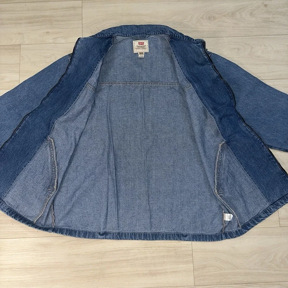 Levis this vintage